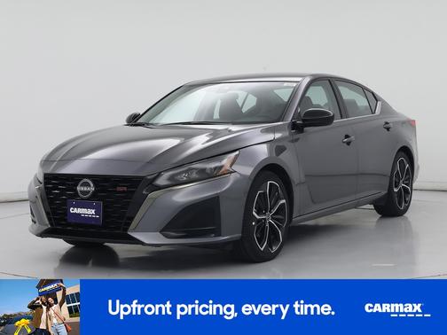 Gray 2025 Nissan Altima SR