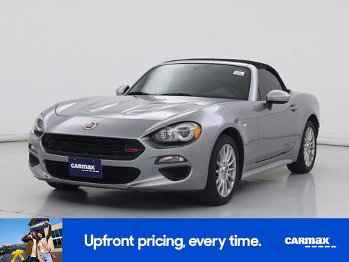 Silver 2017 FIAT 124 Spider Classica
