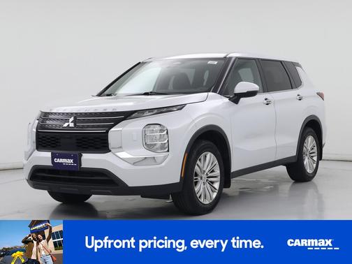 2024 Mitsubishi Outlander ES