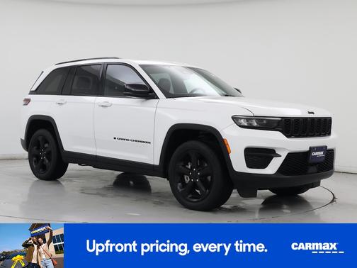 2023 Jeep Grand Cherokee Laredo