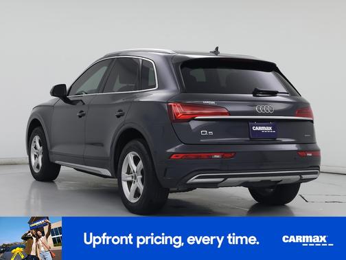 Gray 2023 Audi Q5 Premium