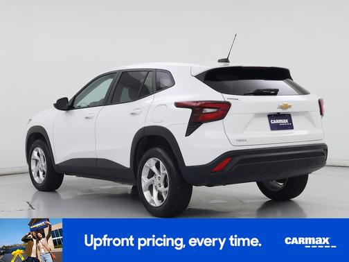 White 2024 Chevrolet Trax LS