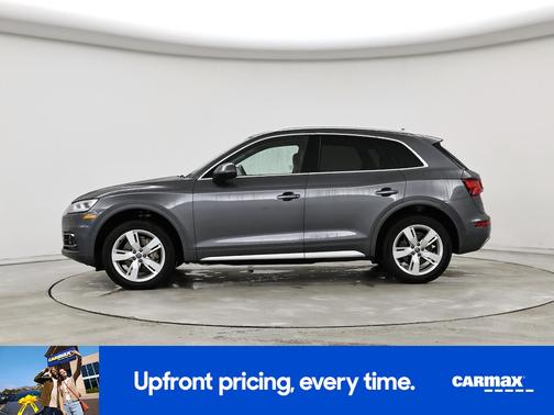 Gray 2019 Audi Q5 Prestige