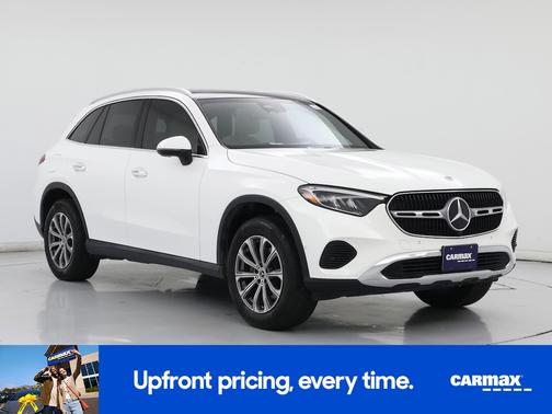 2023 Mercedes-Benz GLC 300 