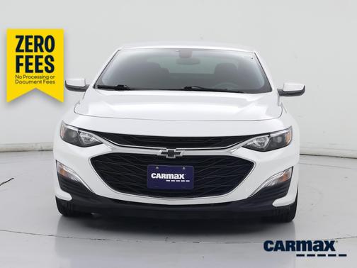 White 2022 Chevrolet Malibu RS