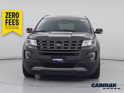 Gray 2017 Ford Explorer XLT