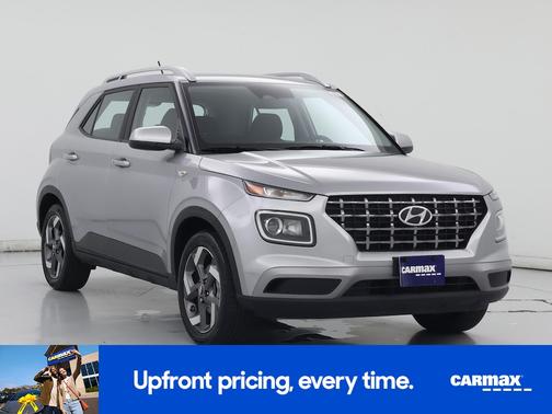 Silver 2025 Hyundai VENUE SEL