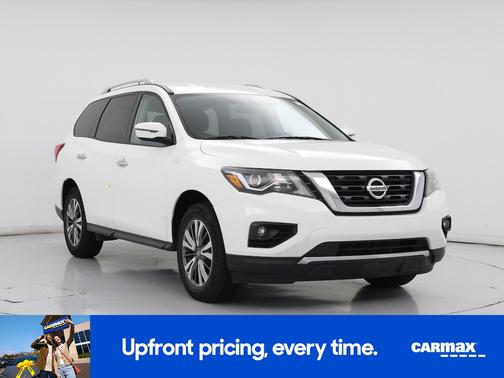 2018 Nissan Pathfinder SV