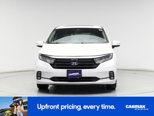 White 2023 Honda Odyssey Elite