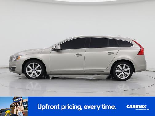 2016 Volvo V60 T5 Platinum