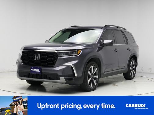 Gray 2025 Honda Pilot Touring