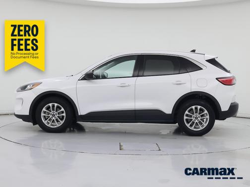 White 2022 Ford Escape SE