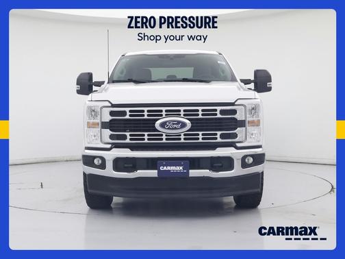 White 2025 Ford F-250 XLT