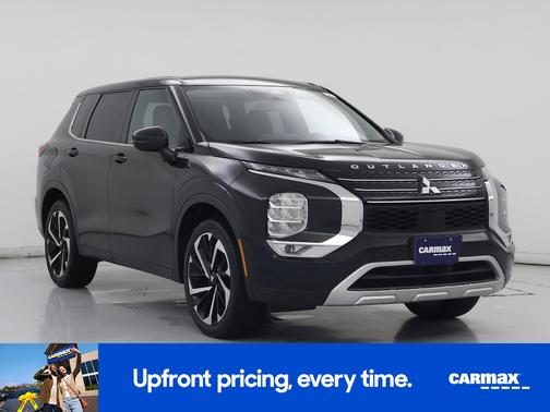 Black 2023 Mitsubishi Outlander SE