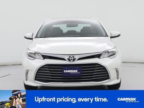 White 2016 Toyota Avalon XLE Premium