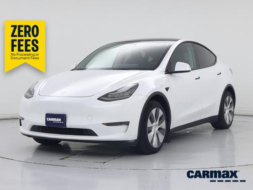 White 2023 Tesla Model Y Long Range