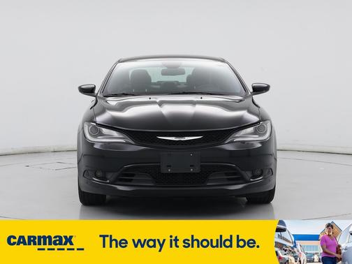 2016 Chrysler 200 S