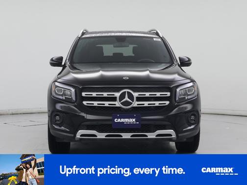 Black 2022 Mercedes-Benz GLB 250