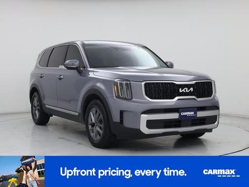 Gray 2024 Kia Telluride LX