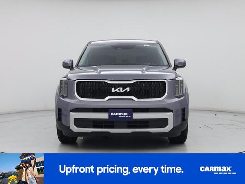 Gray 2024 Kia Telluride LX