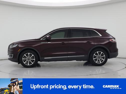 Burgundy 2019 Lincoln Nautilus Select