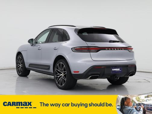 2022 Porsche Macan