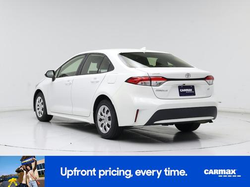 White 2021 Toyota Corolla LE