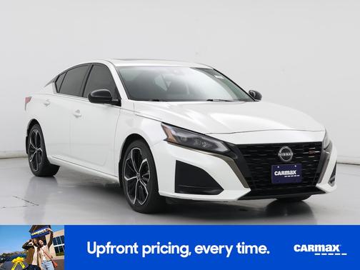2023 Nissan Altima SR