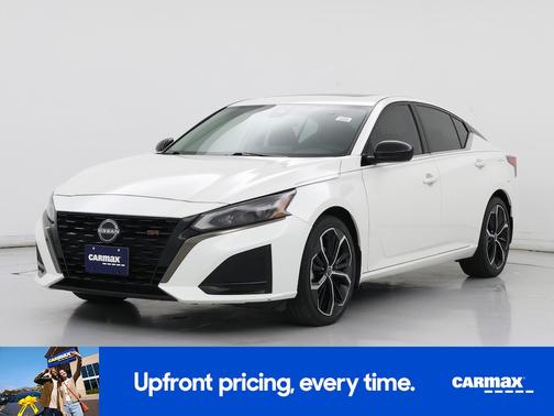2023 Nissan Altima SR