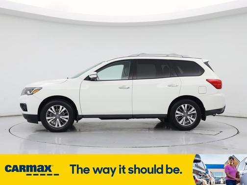2020 Nissan Pathfinder S