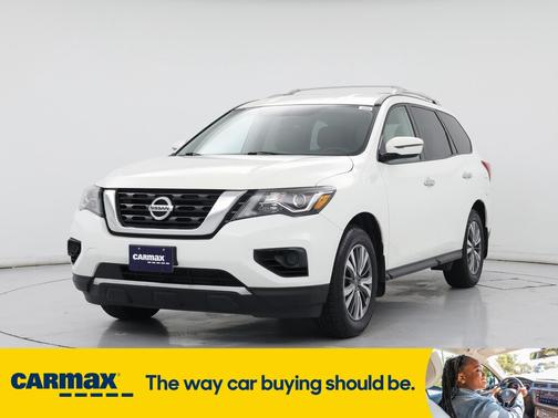 2020 Nissan Pathfinder S
