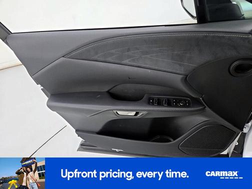 White 2023 Lexus RX 350 Luxury