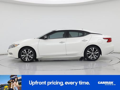 White 2017 Nissan Maxima SL