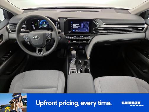 White 2025 Toyota Camry LE