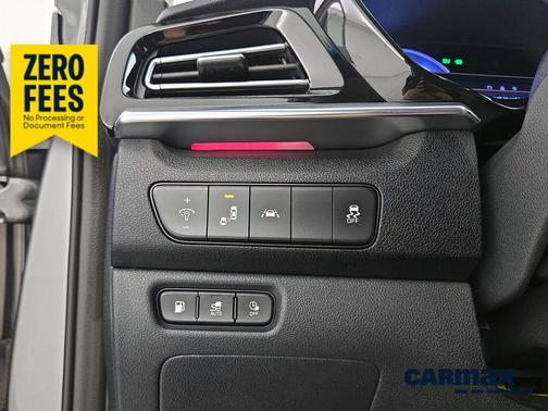 Silver 2022 Kia Niro Plug-In Hybrid LXS
