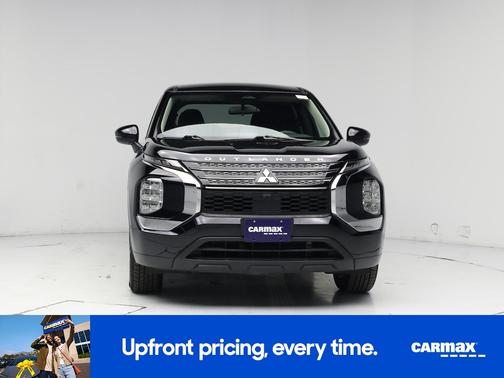 2023 Mitsubishi Outlander ES