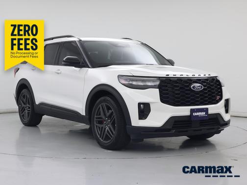 White 2025 Ford Explorer ST