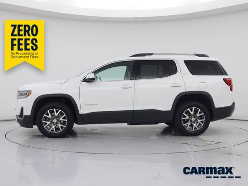 White 2023 GMC Acadia SLT
