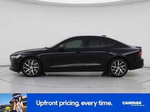 2019 Volvo S60 T6 Momentum