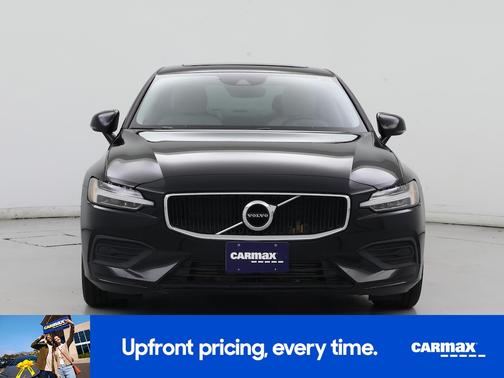 2019 Volvo S60 T6 Momentum