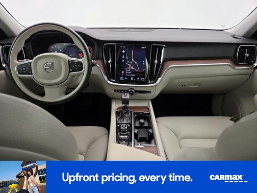 2019 Volvo S60 T6 Momentum