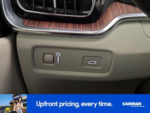 2019 Volvo S60 T6 Momentum