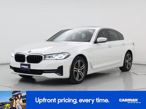 White 2021 BMW 530e