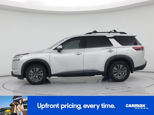 Silver 2022 Nissan Pathfinder SV
