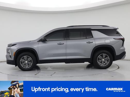 Gray 2025 Chevrolet Traverse LT