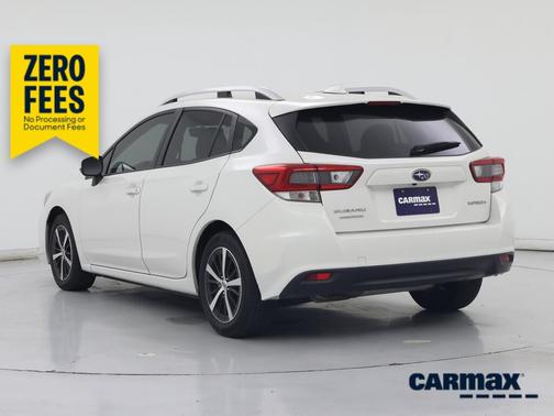 White 2022 Subaru Impreza Premium