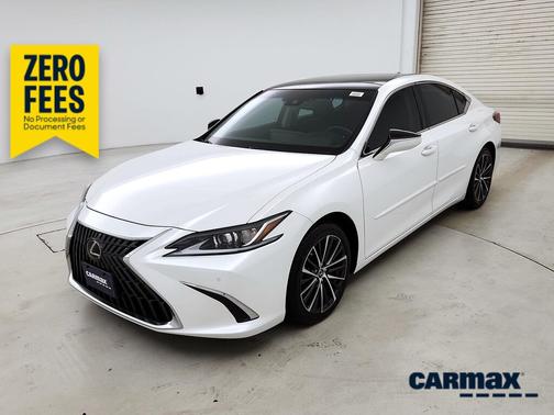 White 2023 Lexus ES 350 Luxury