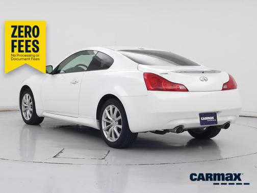 White 2014 INFINITI Q60