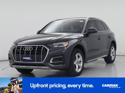 Gray 2023 Audi Q5 Premium