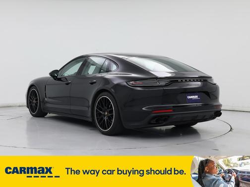 2023 Porsche Panamera Platinum